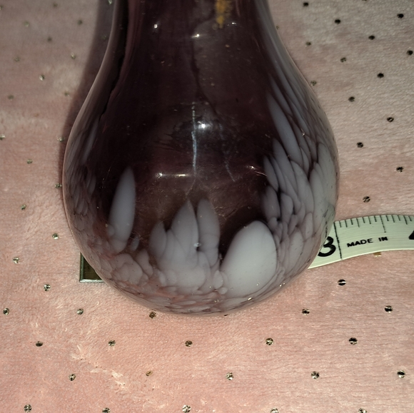 Vintage Mid Century Modern Hand Blown Glass Vase Purple  White Swirl Small - Picture 12 of 13